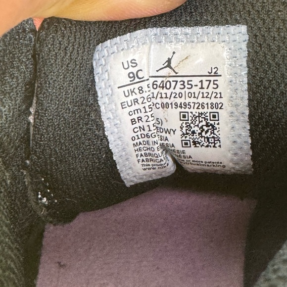 Nike Air Jordan 1 Mid TD Size 9C Pastel Black Volt Green Glow shoes. - Picture 6 of 8